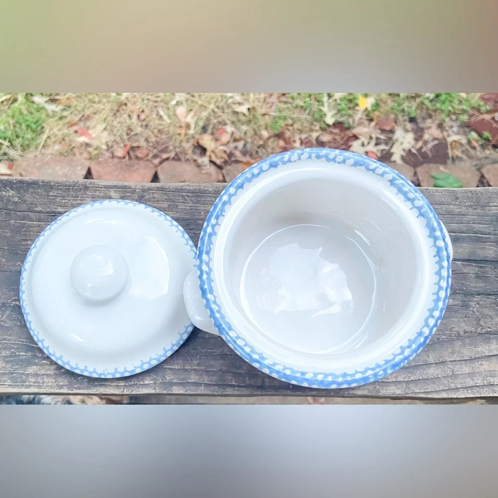 Blue and White Heart Design Ceramic Pot with Lid. Vintage Bowl Candy Dish